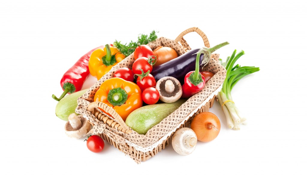fresh-vegetable-in-the-basket-free_111326